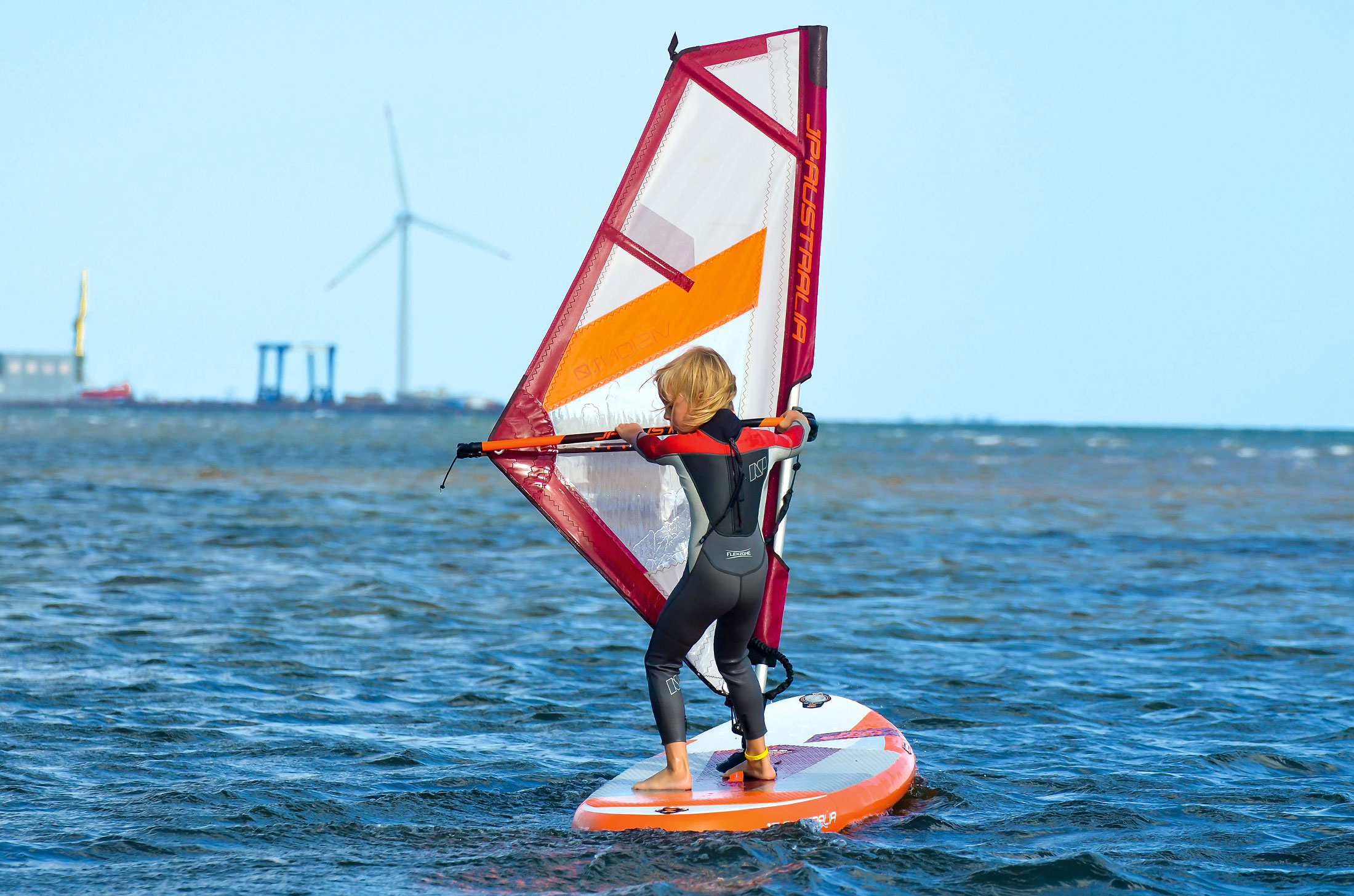 dětsky prkno nafukovaci windsurfing jp young 2023 windsurfing karluin skluz